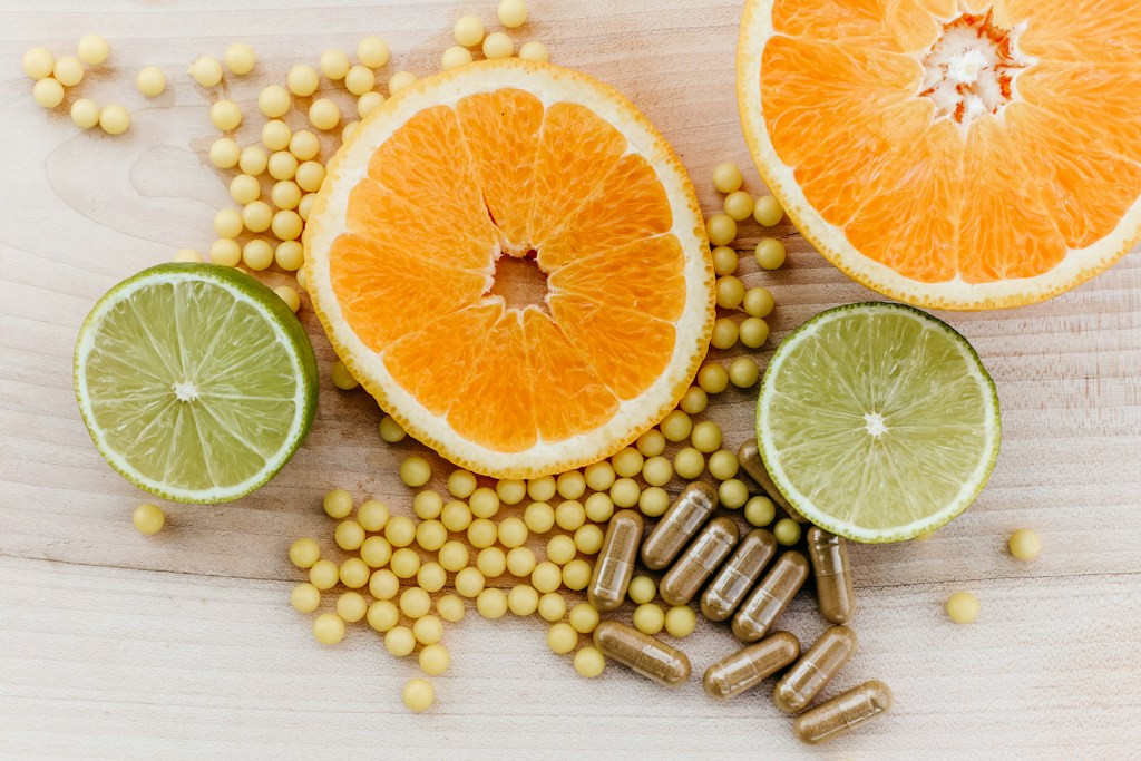 Suplementy diety – jak stosować je odpowiedzialnie?